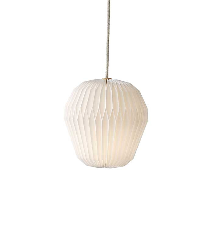 The Bouquet 1 - Le Klint