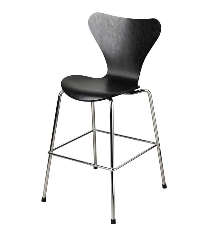 AJ 3177 Syveren h jstol til b rn designet af Arne Jacobsen