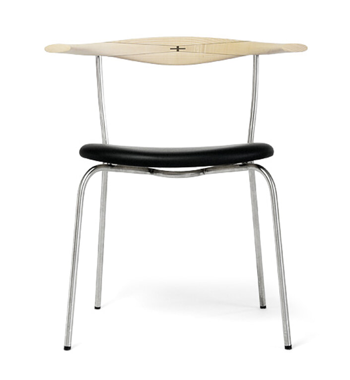 pp701 Minimal chair - Eg/Sæbe - Sort læder
