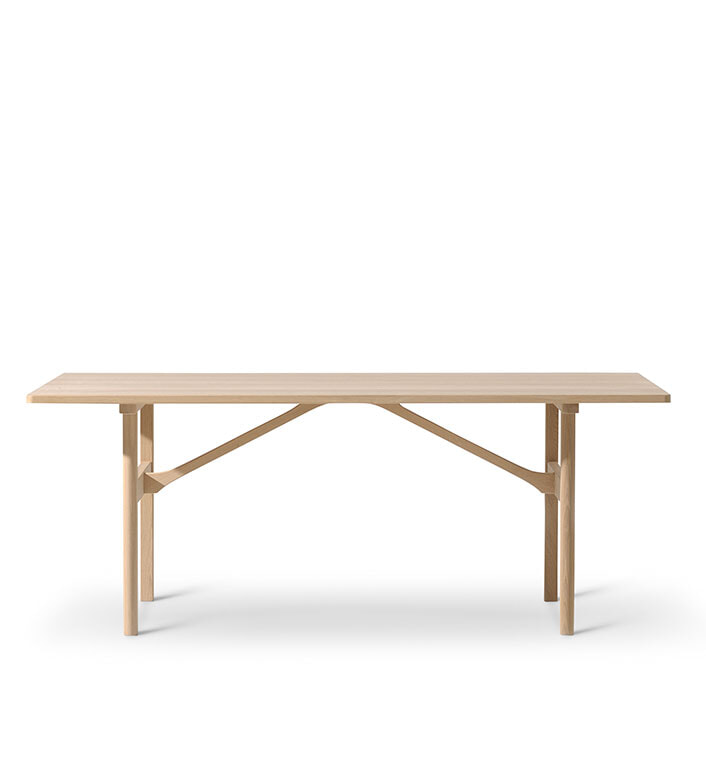 BM84 Mogensen Spisebord 90x180 - Eg Sæbe