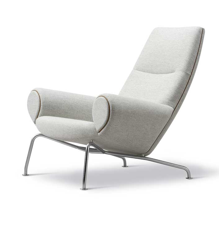 Wegner Queen Chair med Hallingdal 110 tekstil / Keder Max91 læder