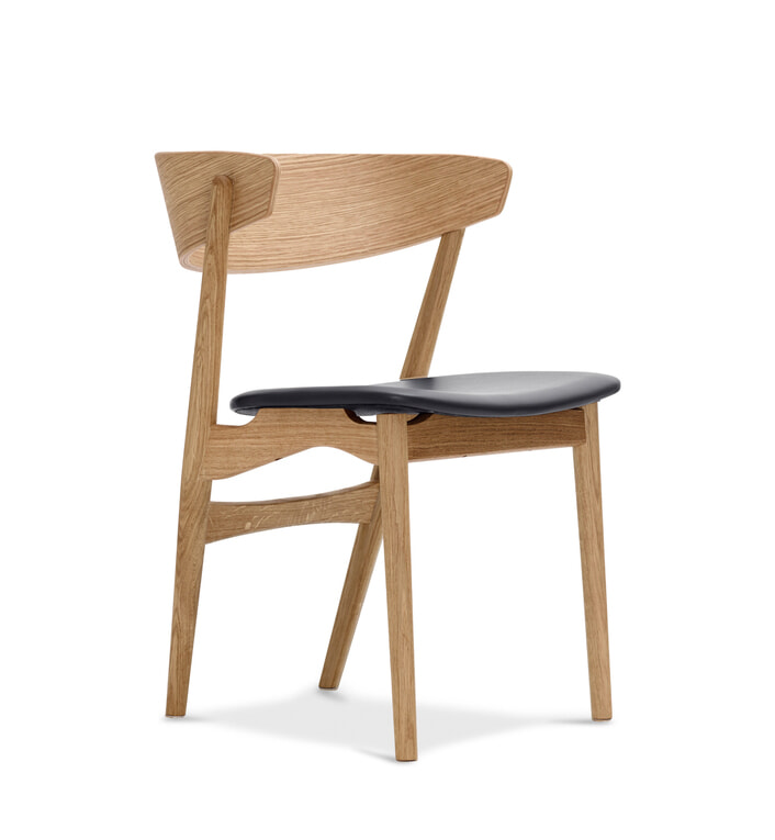 No.7 Stol - Olieret eg/Sort Saga