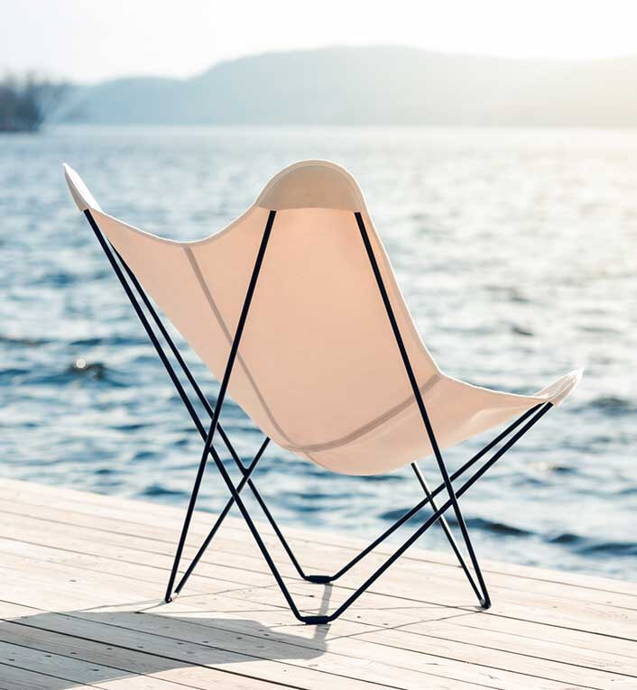 Flagermus Stol - Sunbrella Outdoor - Oyster/Sort stel